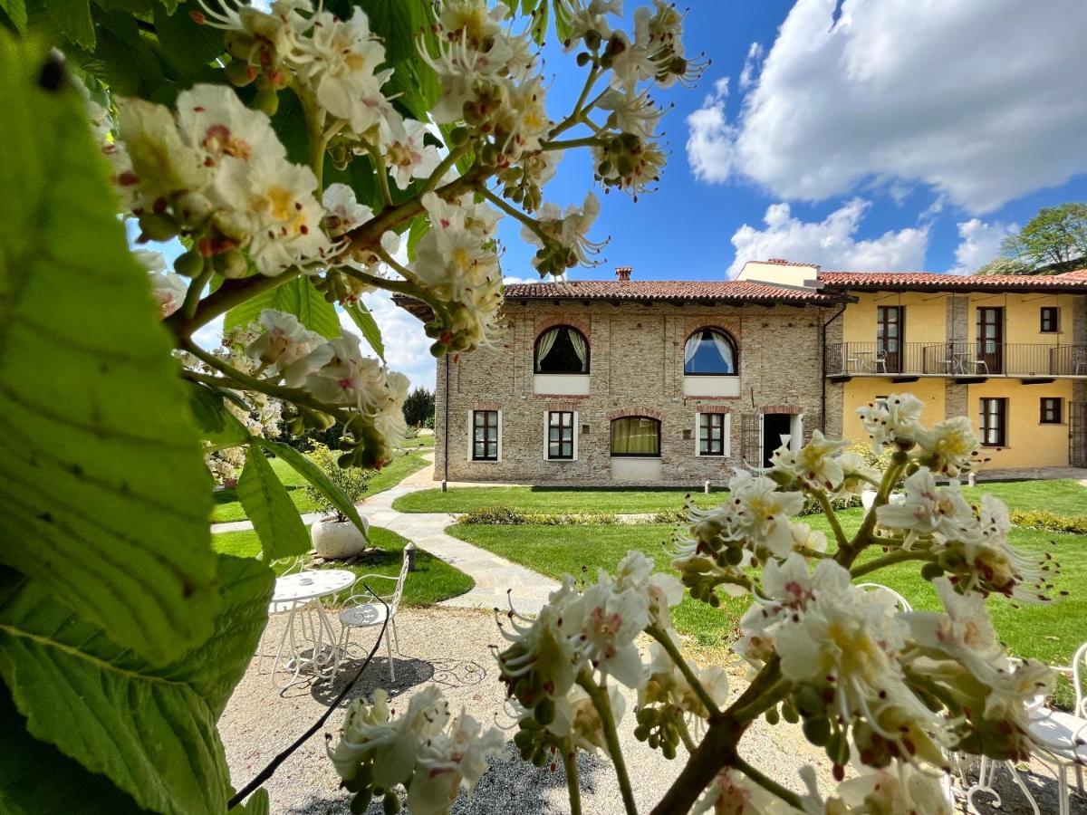 Отель Relais Montemarino Borgomale Экстерьер фото
