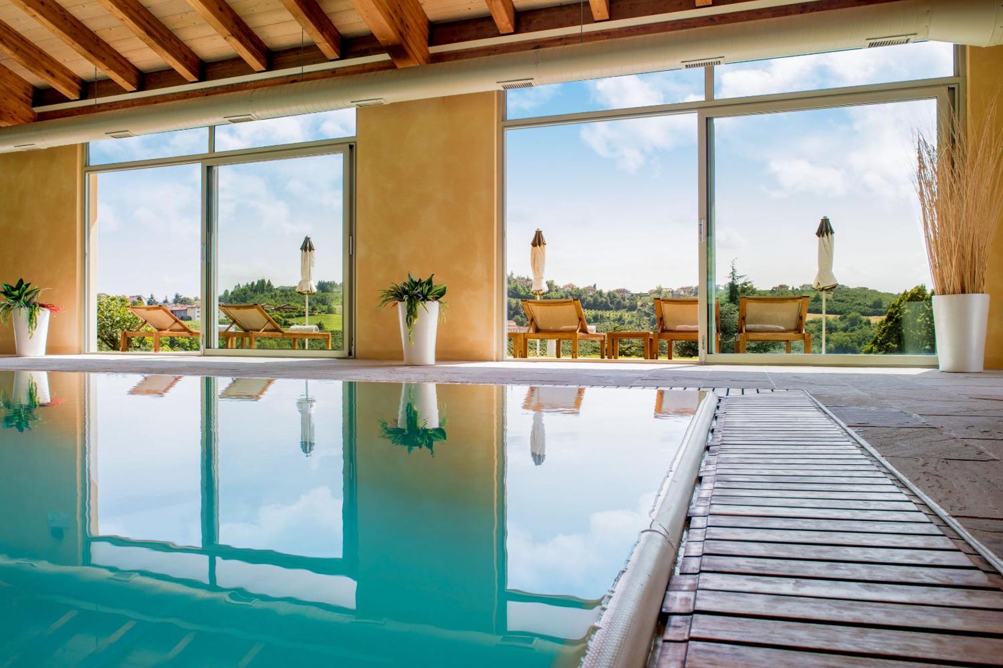 Отель Relais Montemarino Borgomale Экстерьер фото