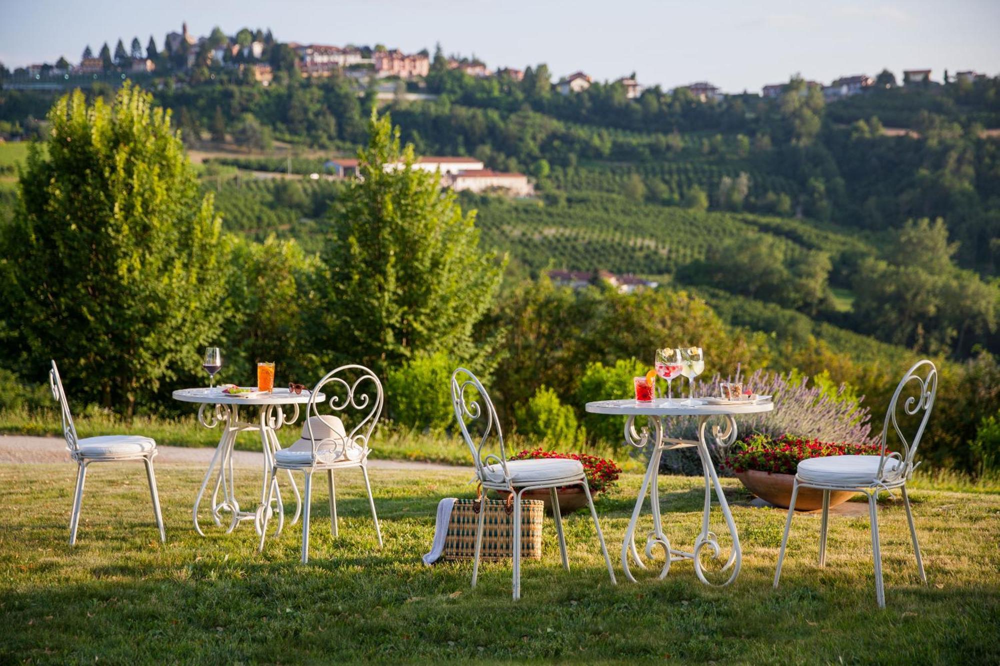 Отель Relais Montemarino Borgomale Экстерьер фото